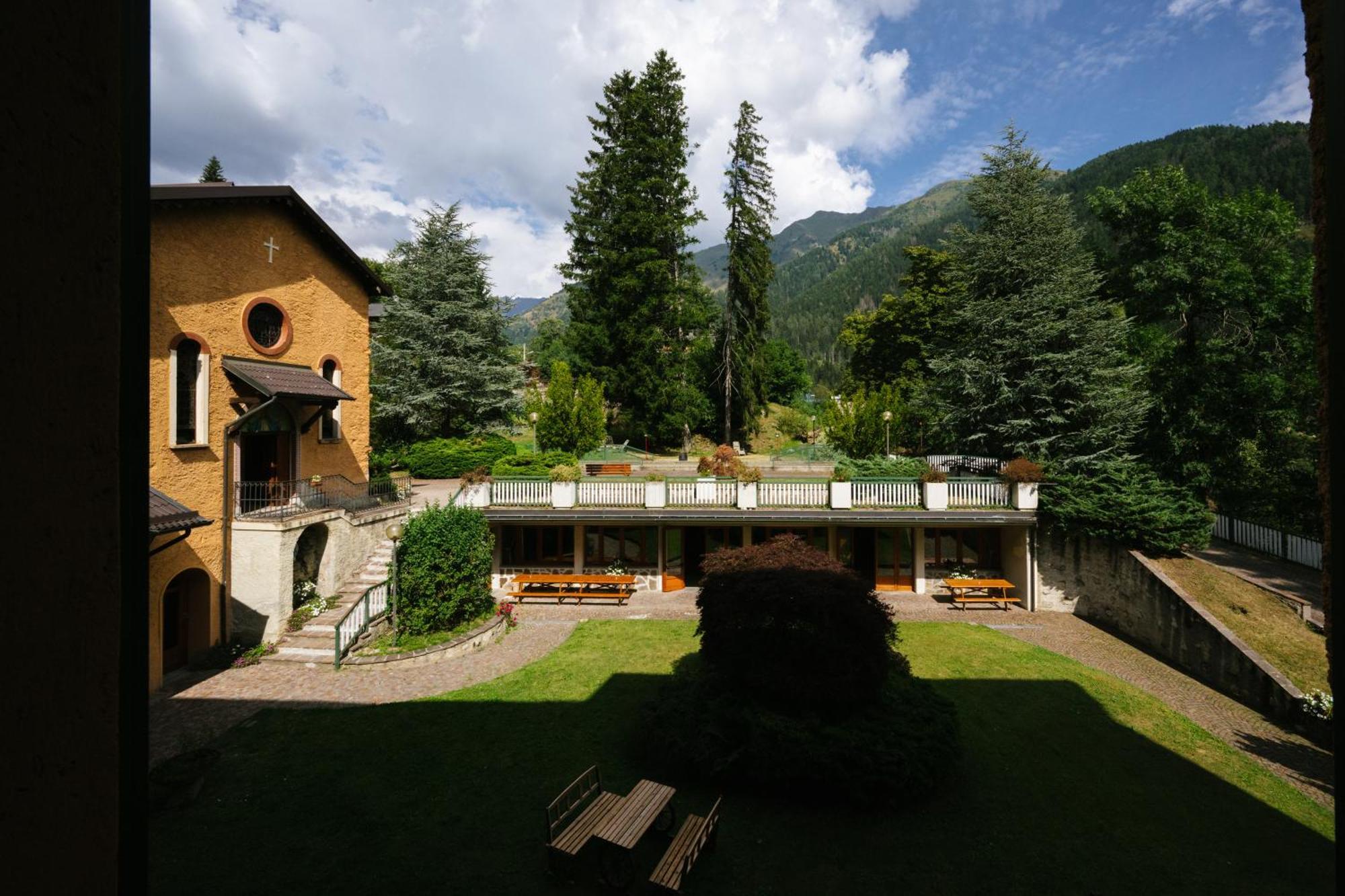 Villa Luzzago Ponte Di Legno Exterior photo